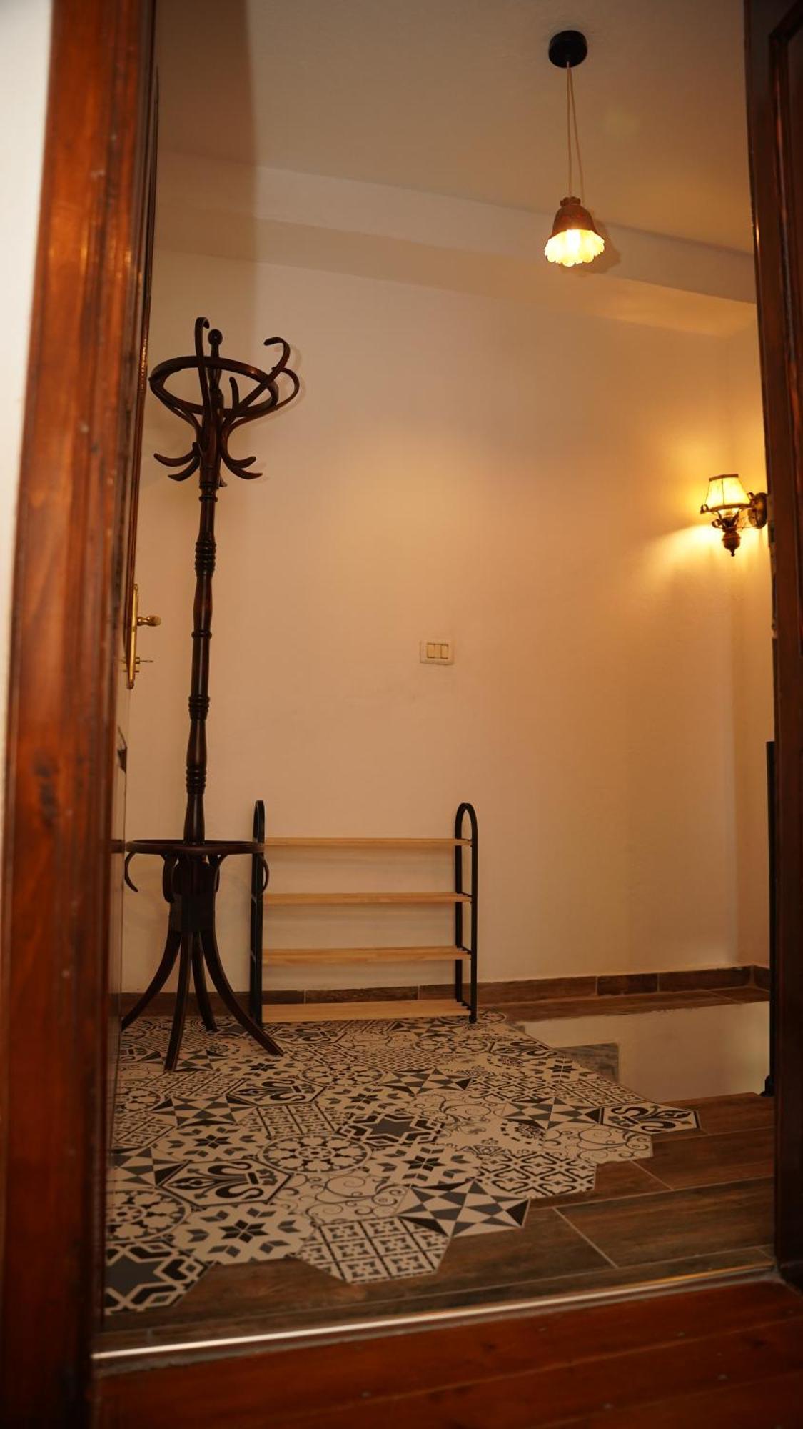 Relax Inn Korça Exteriör bild